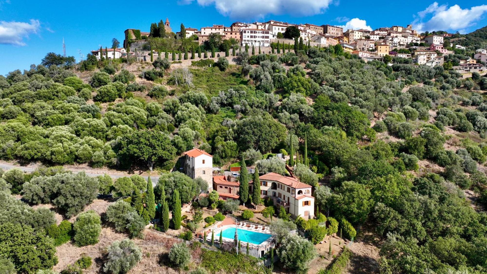 Aparthotel Madonna Del Poggio Cav Scarlino Exteriér fotografie