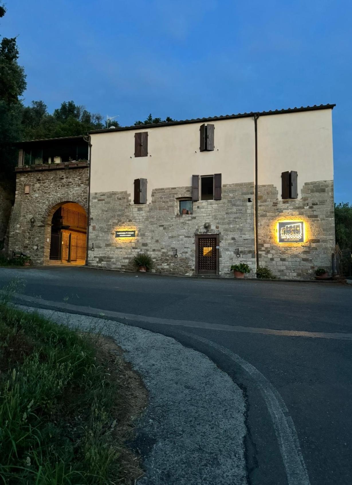 Aparthotel Madonna Del Poggio Cav Scarlino Exteriér fotografie